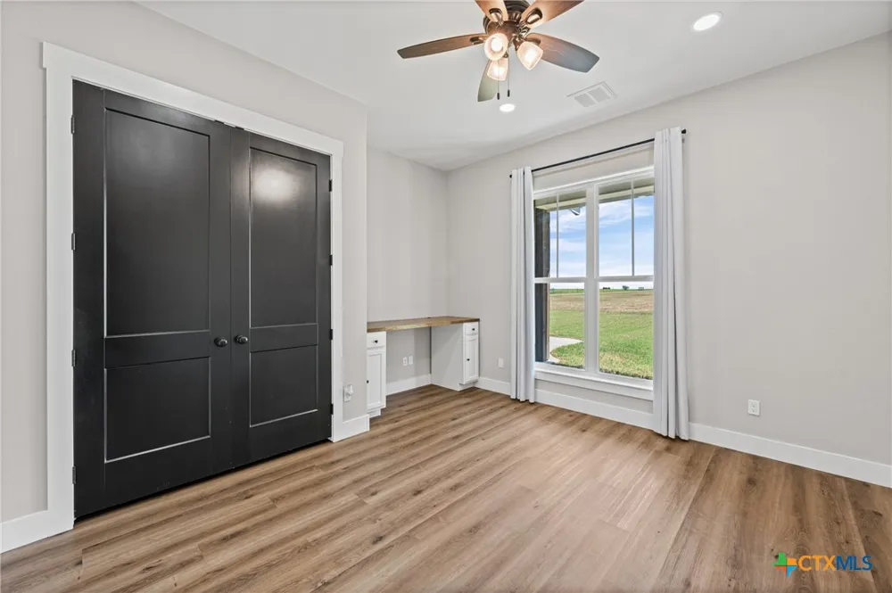 1060 Hackberry Road Salado, TX 76571