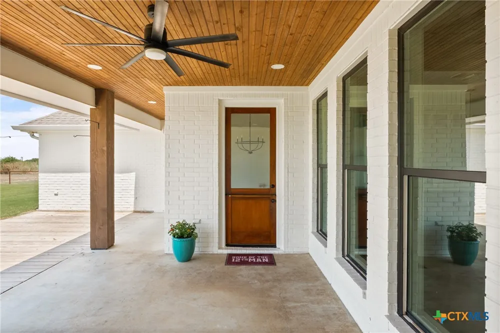 1060 Hackberry Road Salado, TX 76571