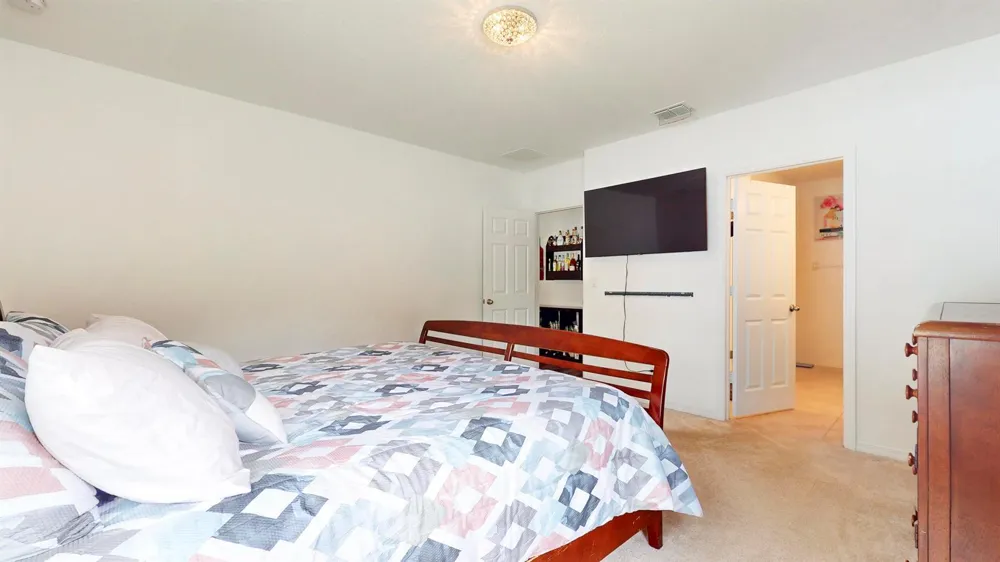 5344 Oakland Lake Circle Fort Pierce, FL 34951