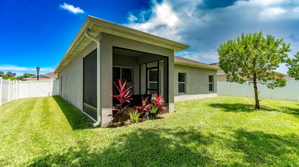 5344 Oakland Lake Circle Fort Pierce, FL 34951