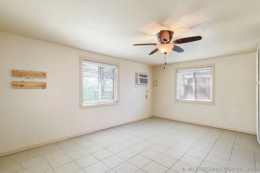 5350 Center Street Madill, OK 73446
