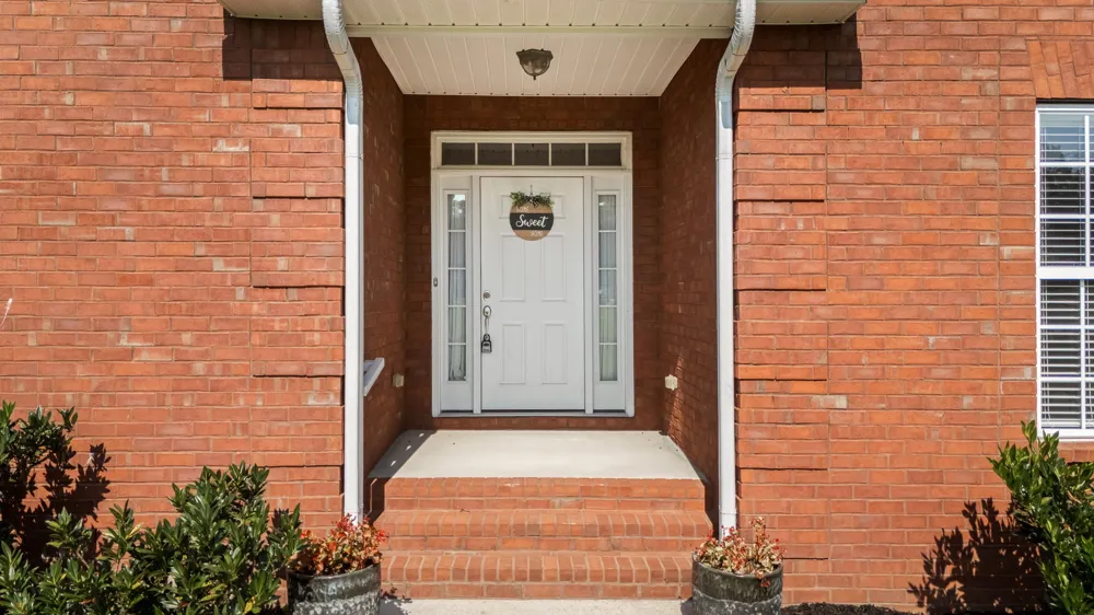 1725 N Lovvorn Rd Christiana, TN 37037