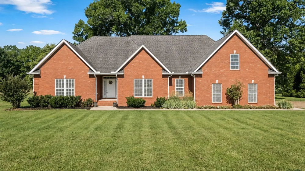 1725 N Lovvorn Rd Christiana, TN 37037