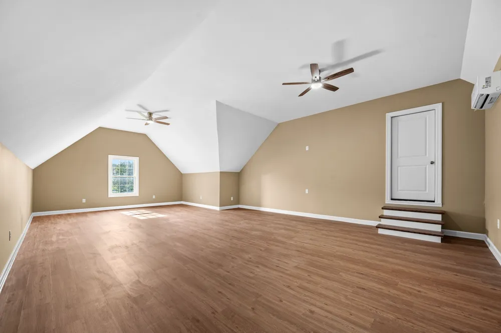 1725 N Lovvorn Rd Christiana, TN 37037