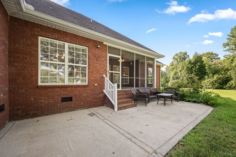 1725 N Lovvorn Rd Christiana, TN 37037