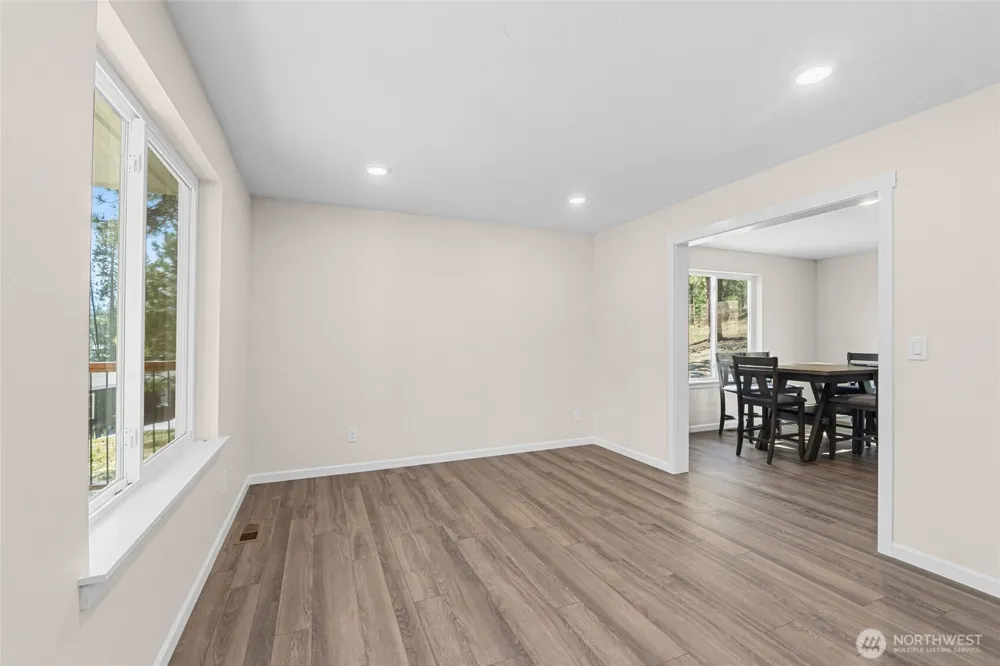 1320 Buckley Way Kettle Falls, WA 99141