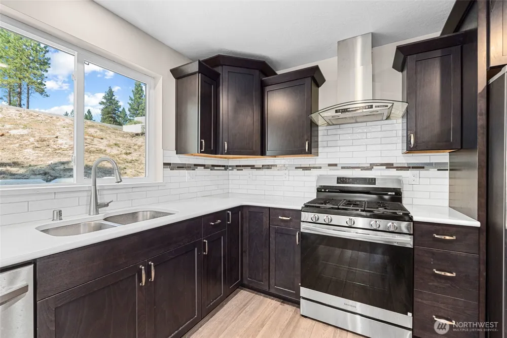 1320 Buckley Way Kettle Falls, WA 99141