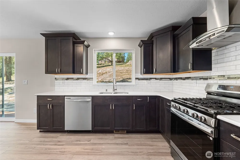1320 Buckley Way Kettle Falls, WA 99141