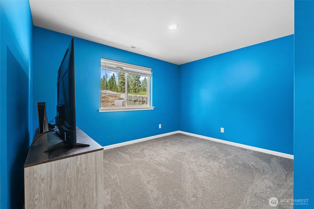 1320 Buckley Way Kettle Falls, WA 99141