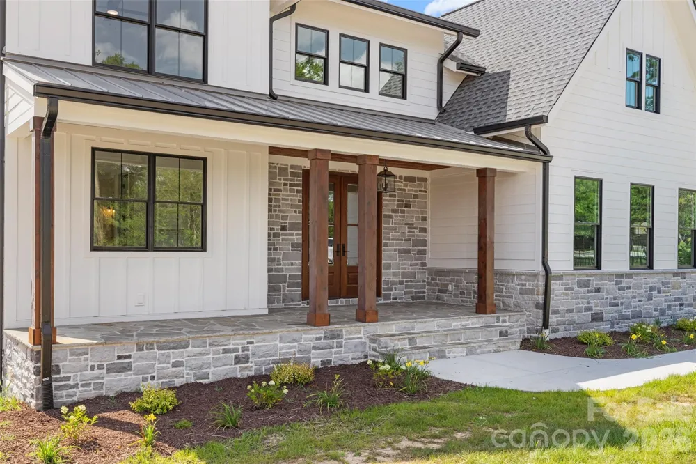 537 Riddle Mill Road Clover, SC 29710