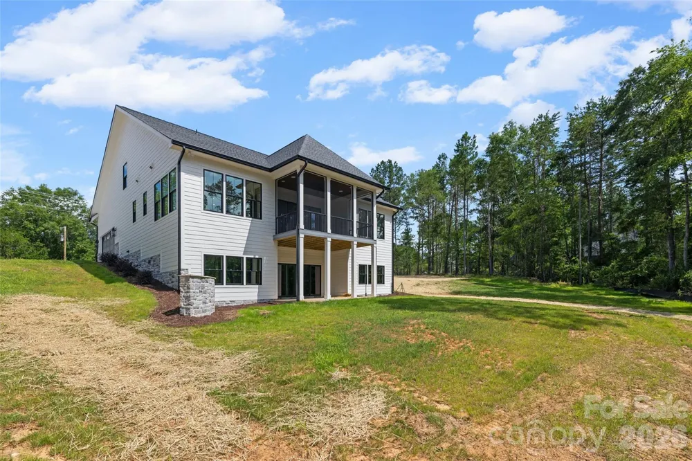 537 Riddle Mill Road Clover, SC 29710