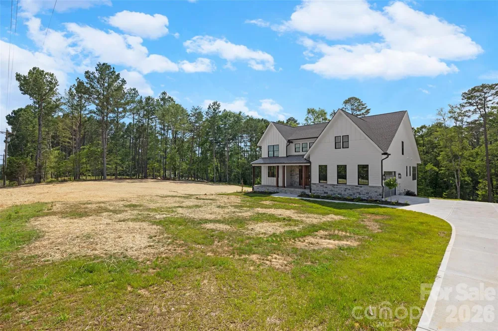 537 Riddle Mill Road Clover, SC 29710