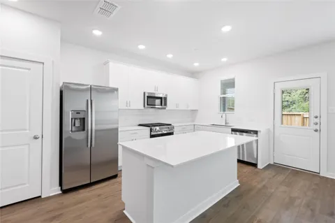 8104 Danson Lane