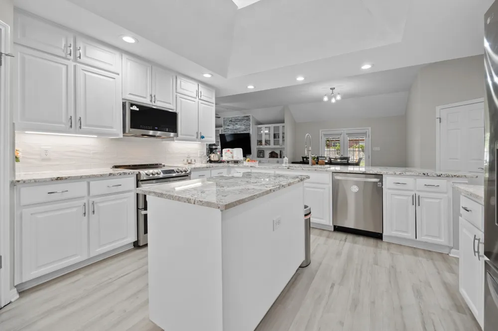 30112 Spyglass Circle Georgetown, TX 78628