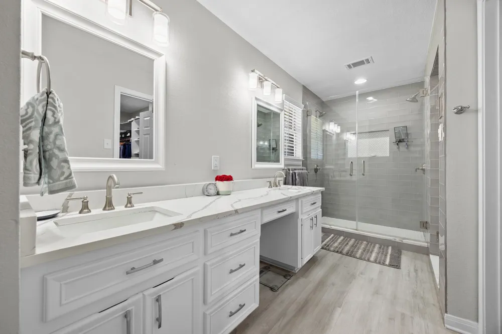 30112 Spyglass Circle Georgetown, TX 78628