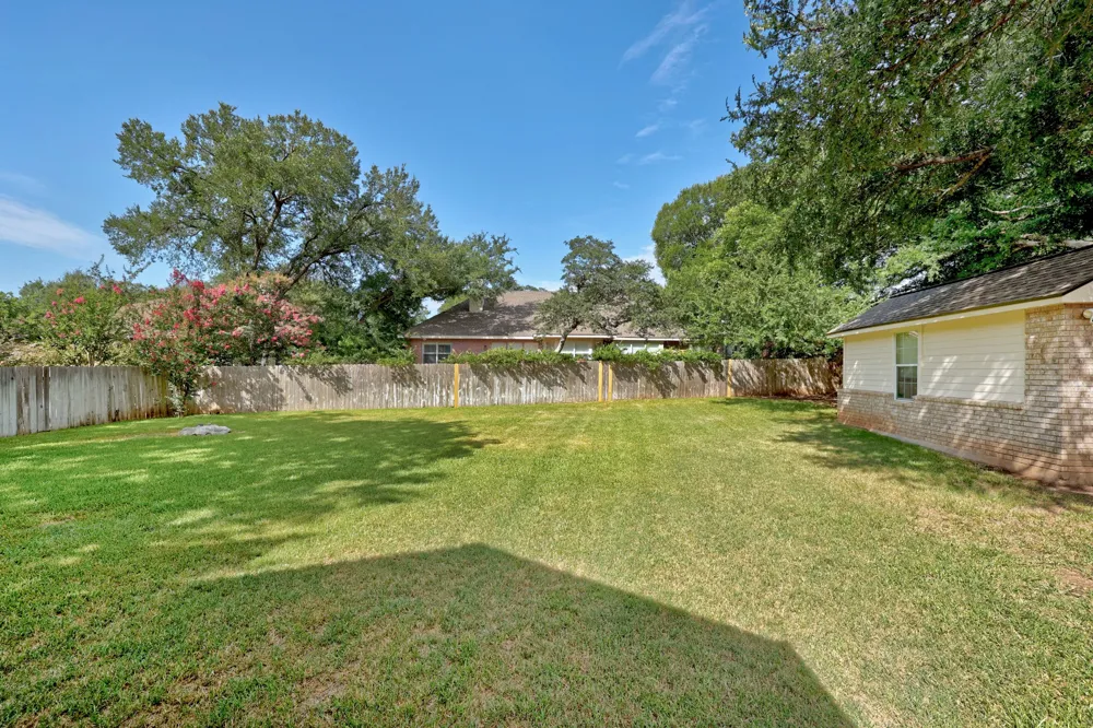 30112 Spyglass Circle Georgetown, TX 78628