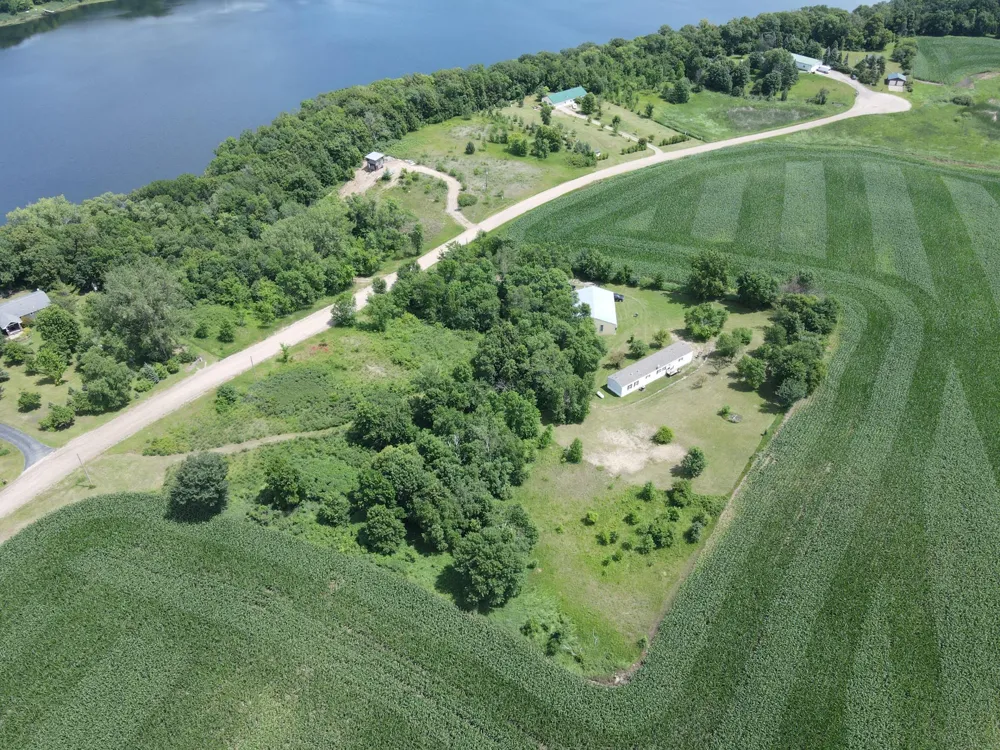 24812 River Lake Heights Road Fergus Falls, MN 56537