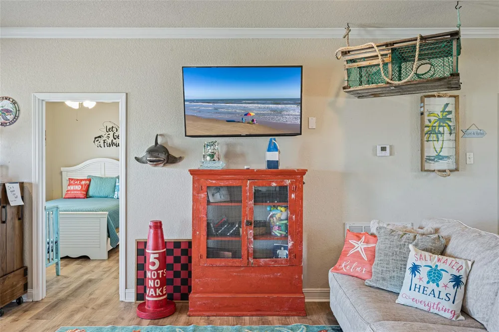 3174 Sea Castle Drive Crystal Beach, TX 77650