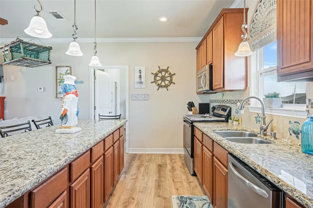 3174 Sea Castle Drive Crystal Beach, TX 77650