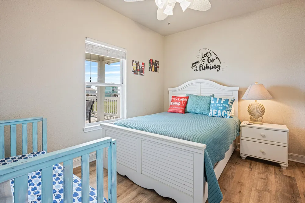 3174 Sea Castle Drive Crystal Beach, TX 77650