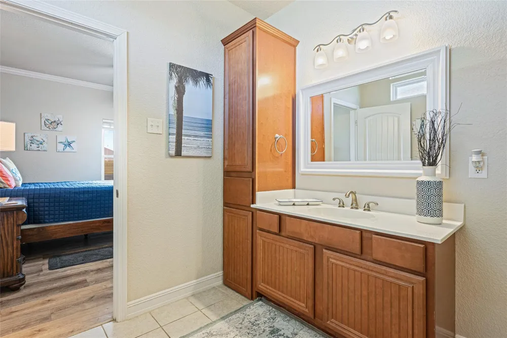 3174 Sea Castle Drive Crystal Beach, TX 77650