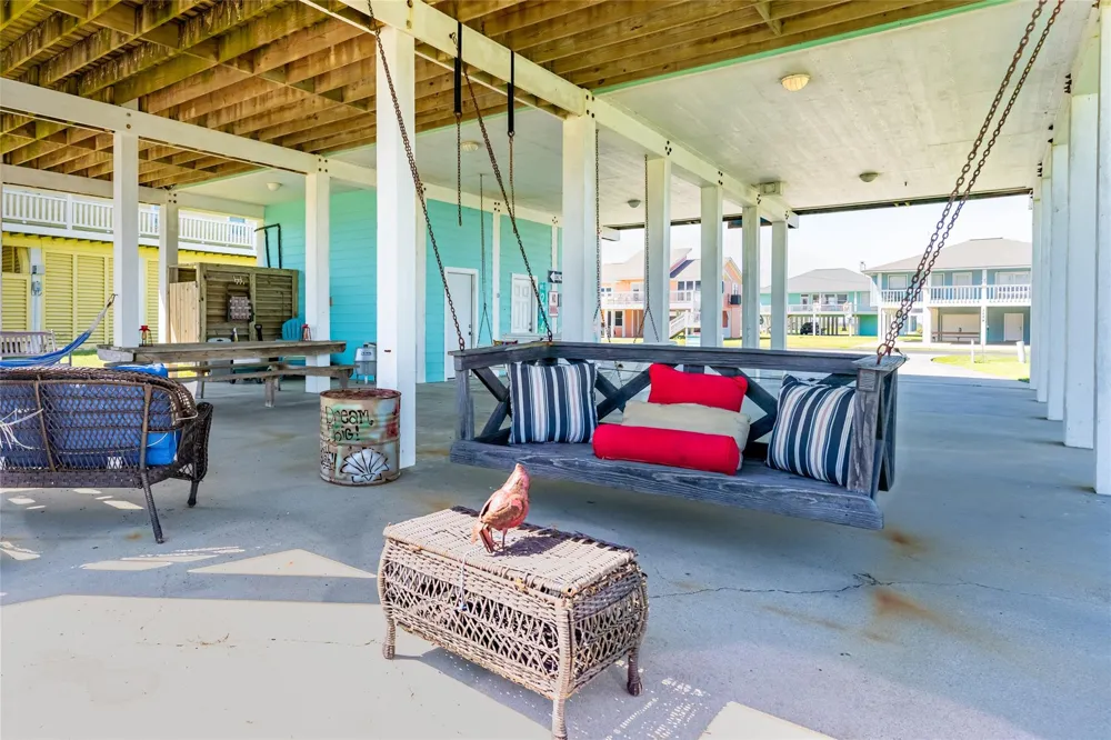 3174 Sea Castle Drive Crystal Beach, TX 77650