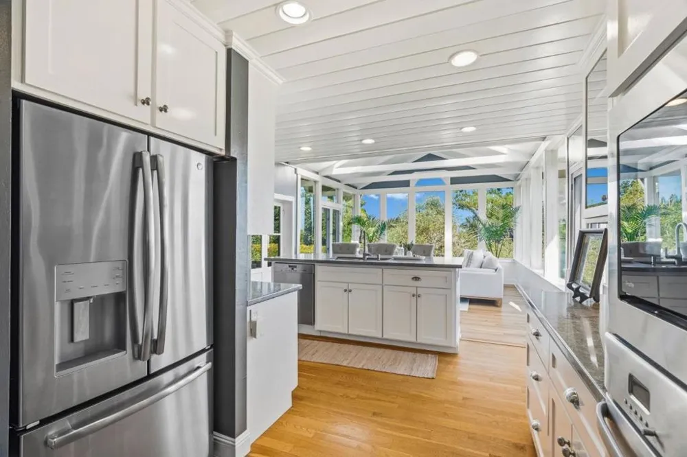 31 S Circle Dr Santa Cruz, CA 95060