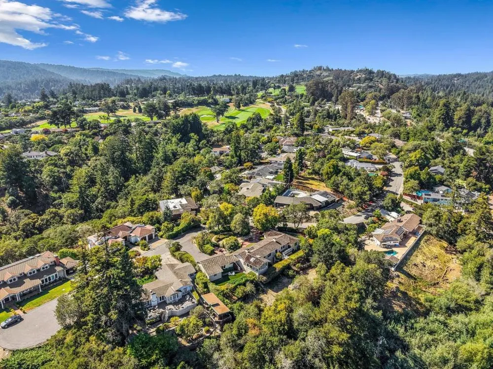 31 S Circle Dr Santa Cruz, CA 95060
