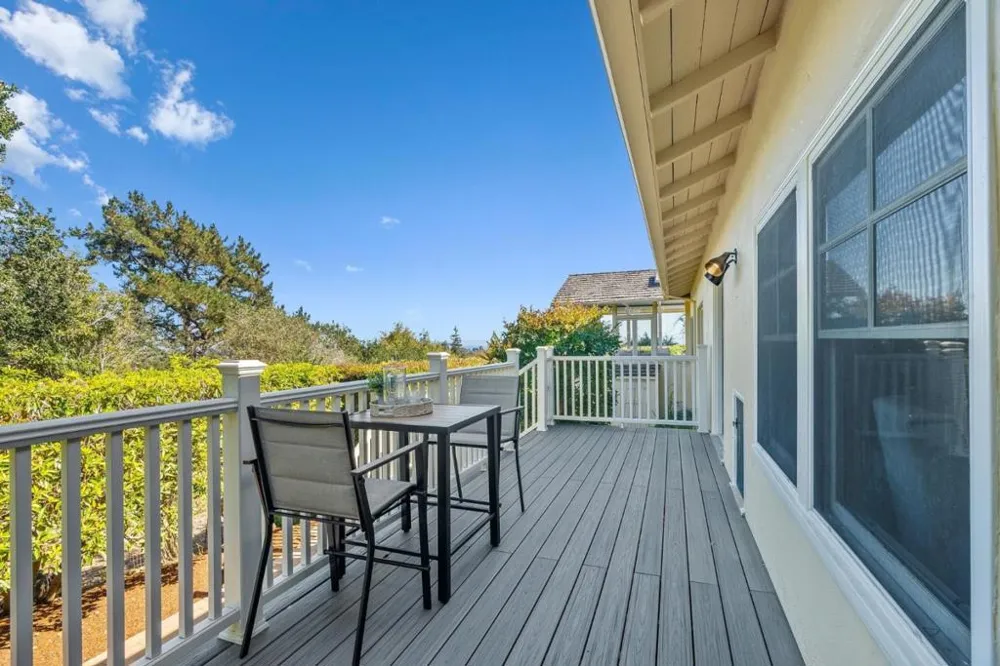 31 S Circle Dr Santa Cruz, CA 95060