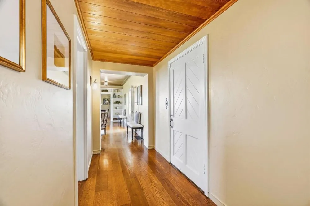 31 S Circle Dr Santa Cruz, CA 95060