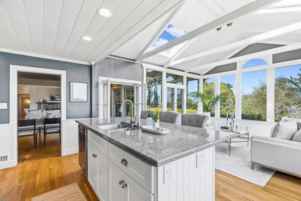 31 S Circle Dr Santa Cruz, CA 95060