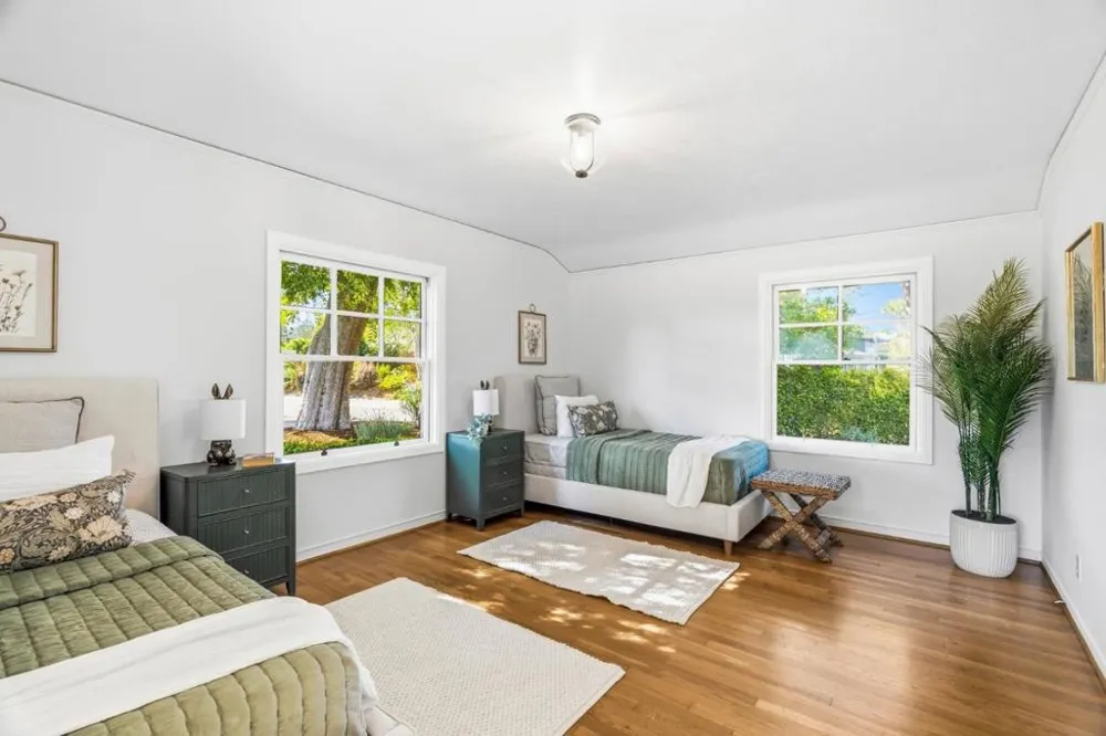 31 S Circle Dr Santa Cruz, CA 95060