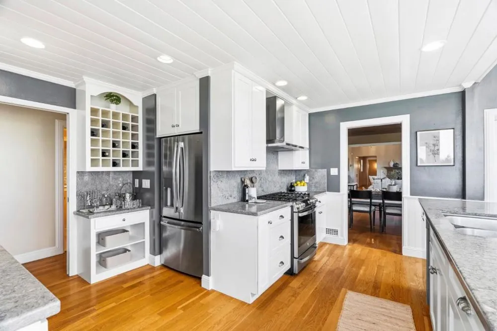31 S Circle Dr Santa Cruz, CA 95060