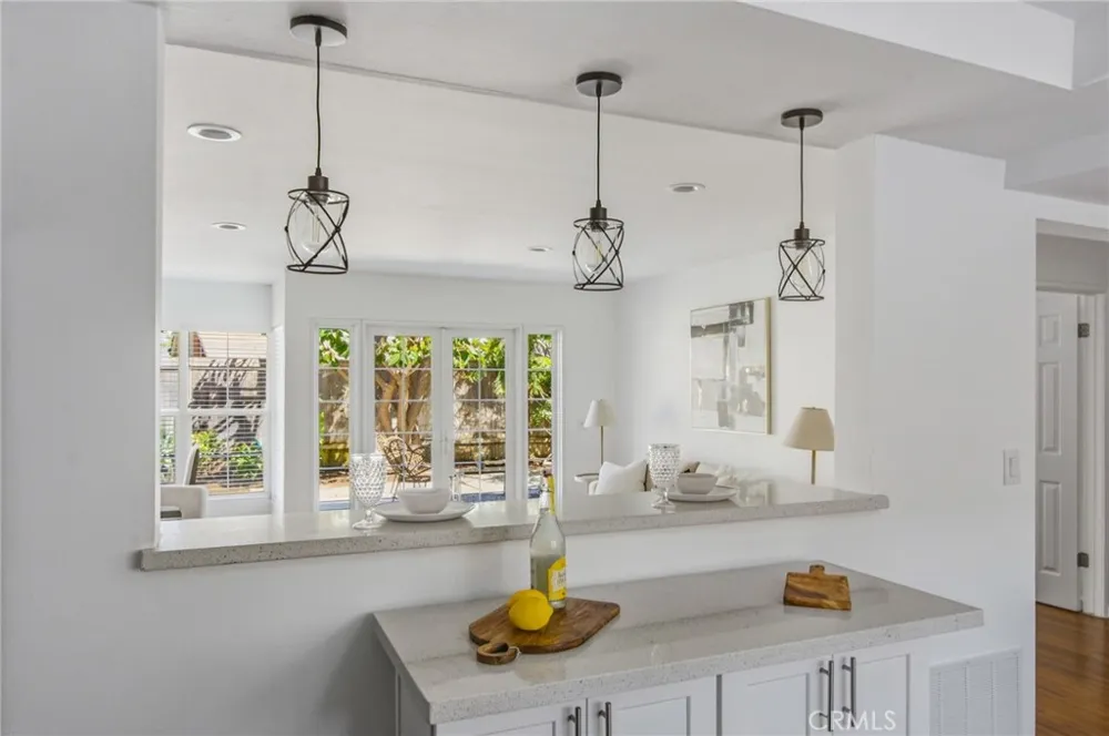 4981 Paseo Segovia Irvine, CA 92603