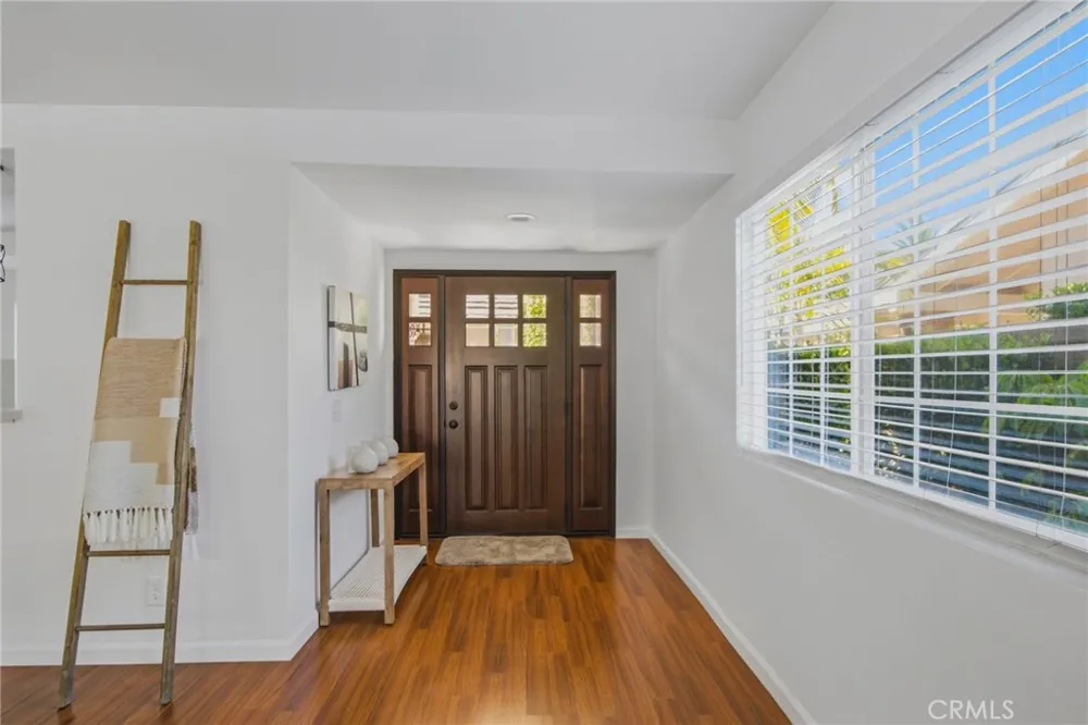 4981 Paseo Segovia Irvine, CA 92603