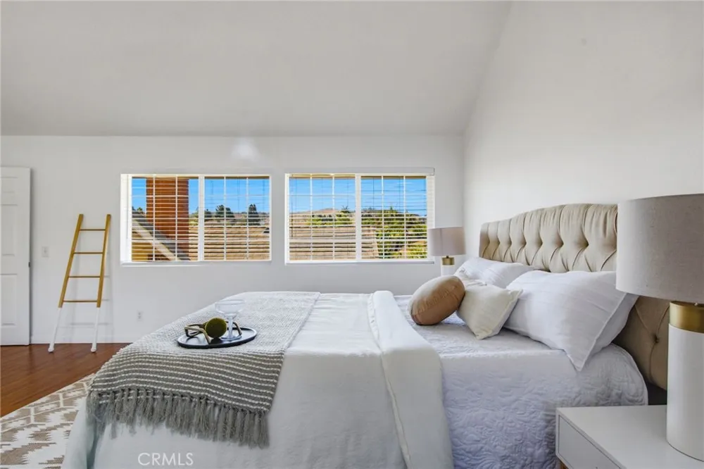 4981 Paseo Segovia Irvine, CA 92603