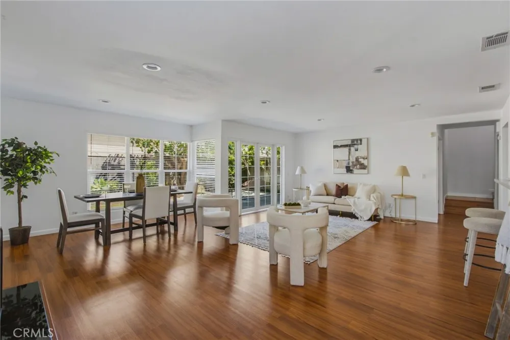 4981 Paseo Segovia Irvine, CA 92603
