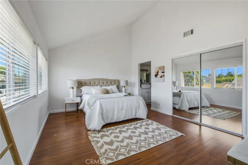 4981 Paseo Segovia Irvine, CA 92603