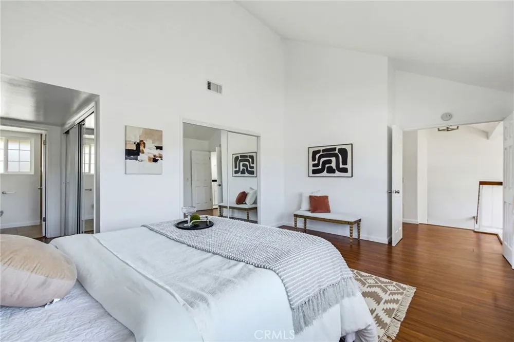 4981 Paseo Segovia Irvine, CA 92603