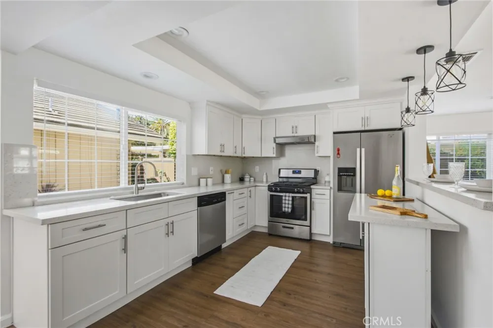 4981 Paseo Segovia Irvine, CA 92603