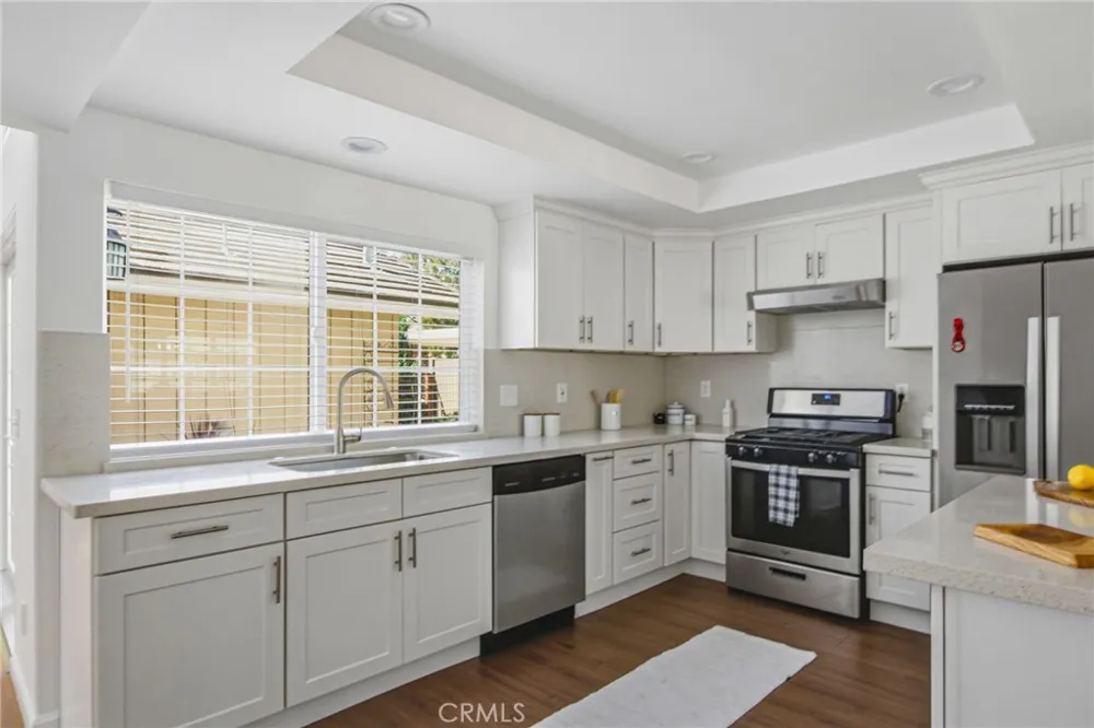 4981 Paseo Segovia Irvine, CA 92603