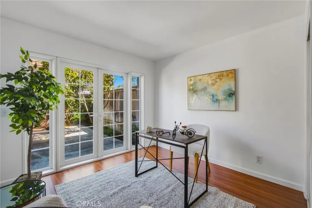 4981 Paseo Segovia Irvine, CA 92603