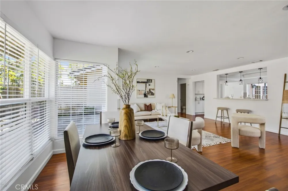 4981 Paseo Segovia Irvine, CA 92603