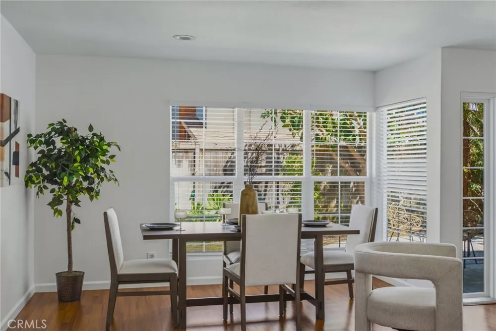 4981 Paseo Segovia Irvine, CA 92603