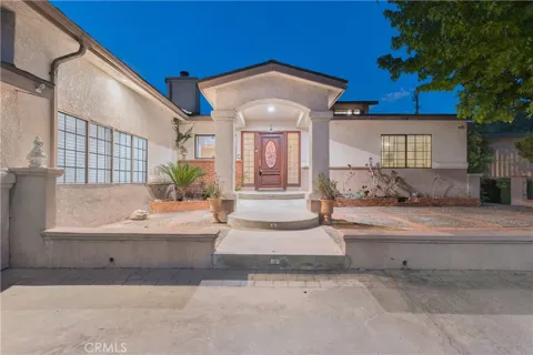9348 Tujunga Canyon