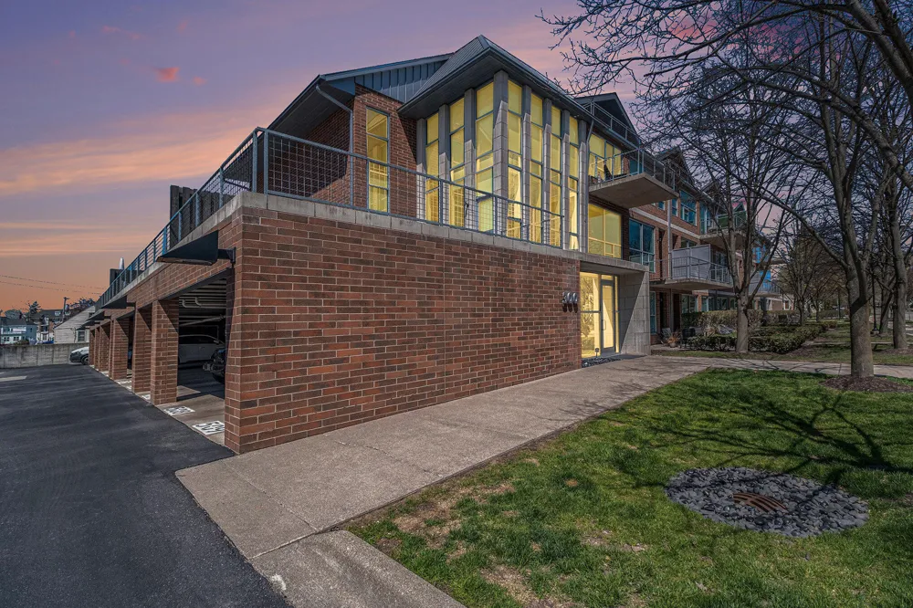 300 Hamilton Street #204 Plymouth City, MI 48170