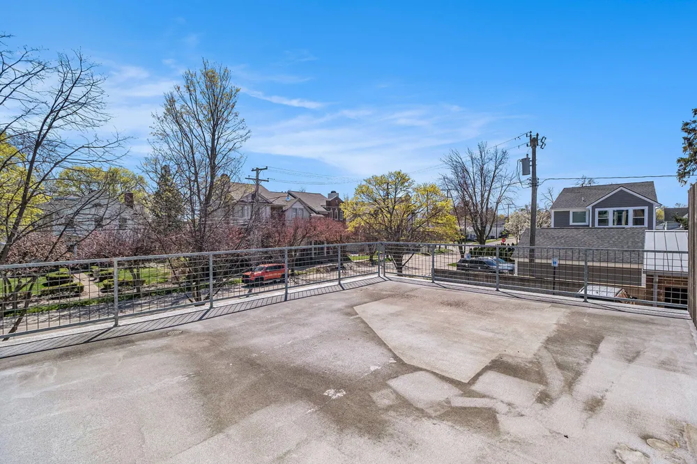 300 Hamilton Street #204 Plymouth City, MI 48170