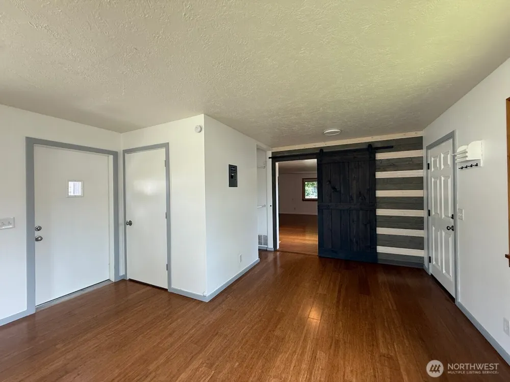424 SW 3rd Street College Place, WA 99324