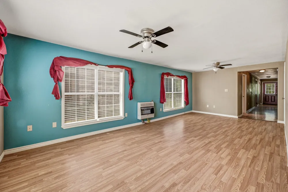 552 S Minter Street Stephenville, TX 76401