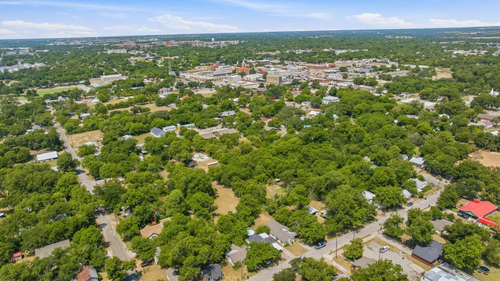 552 S Minter Street Stephenville, TX 76401